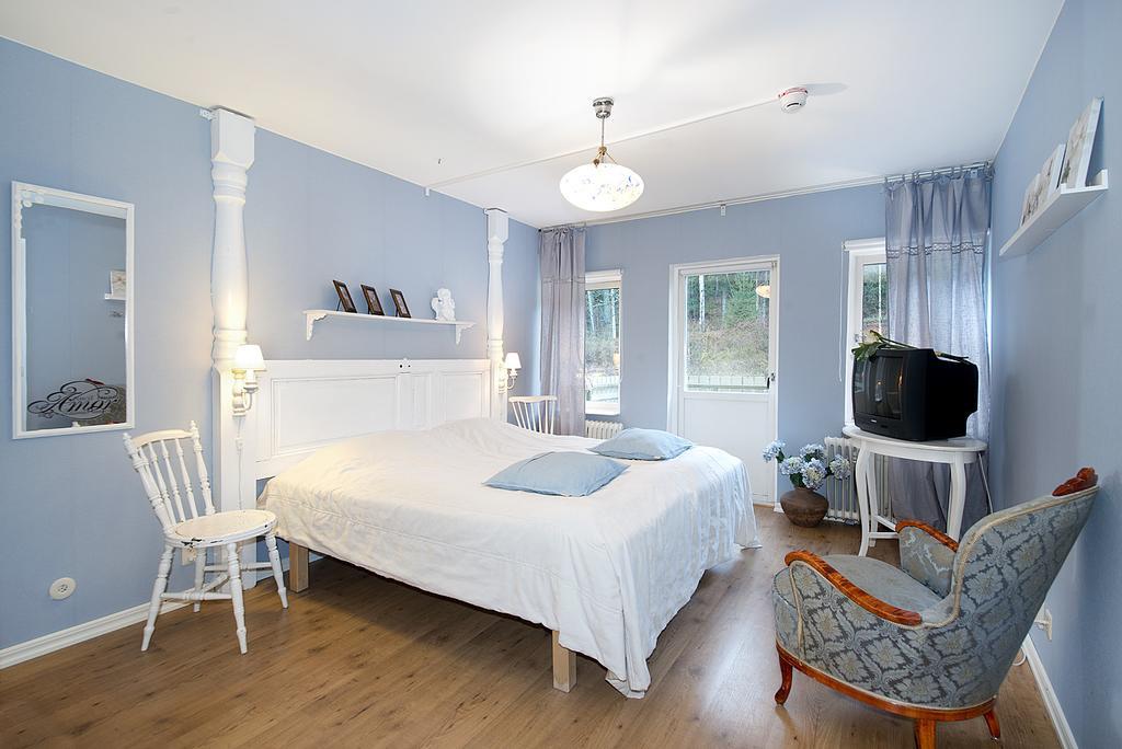 Hotell Aina Kvissleby Zimmer foto