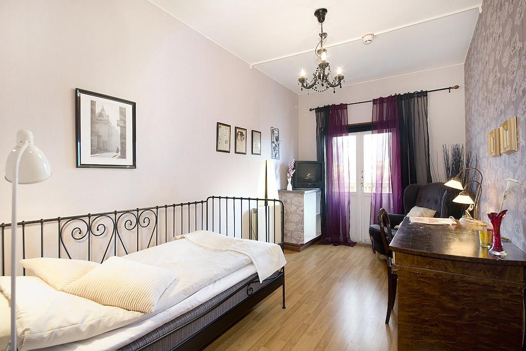 Hotell Aina Kvissleby Zimmer foto
